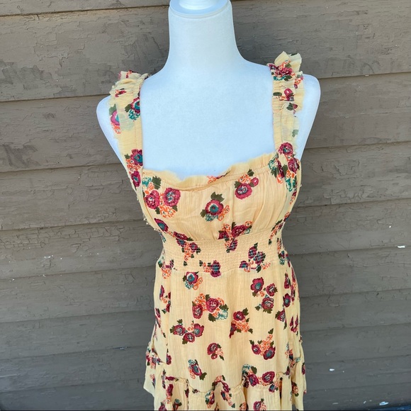 NWT! Urban Outfitters smocked summer dress! - Picture 3 of 7